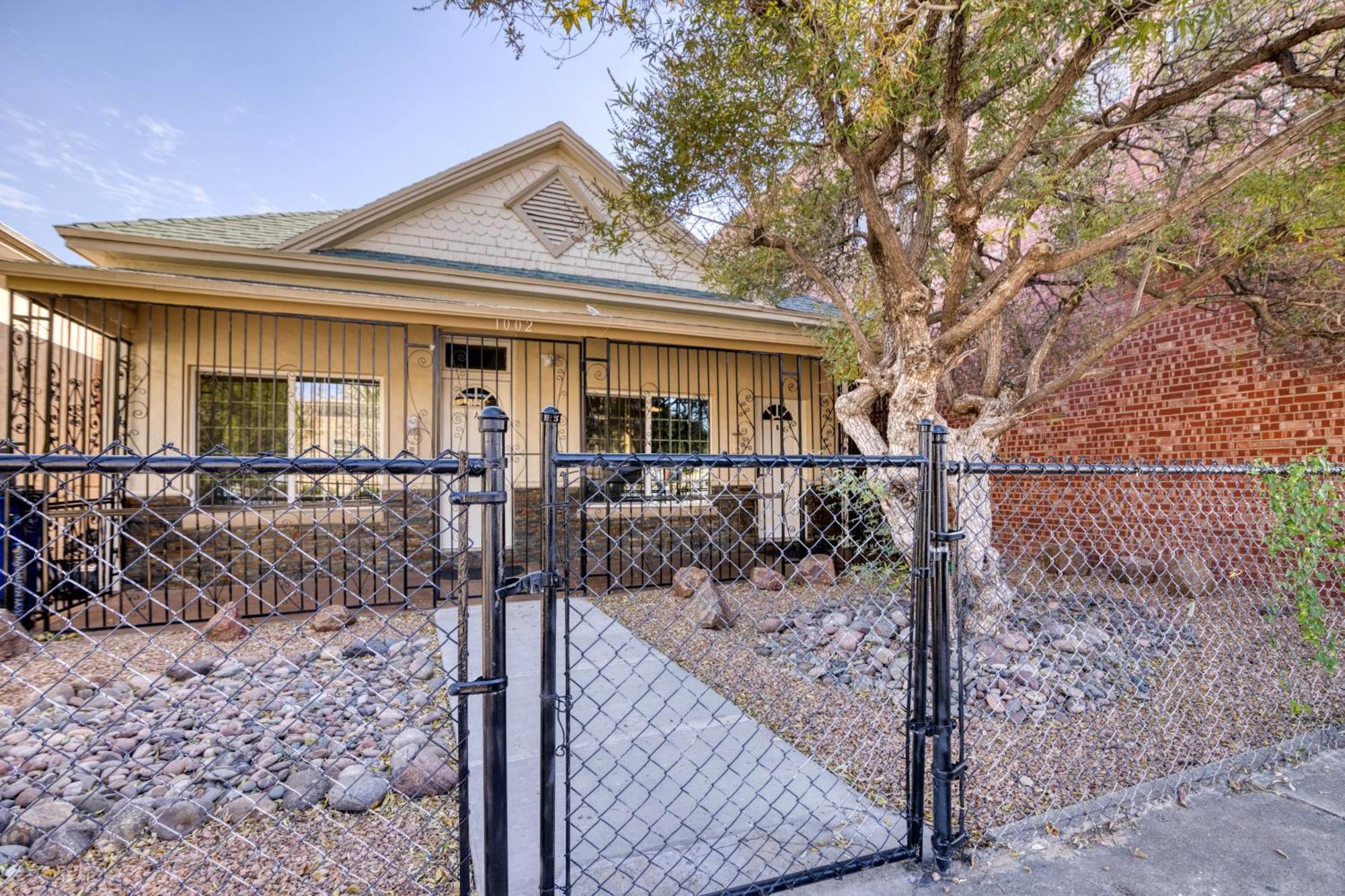 Close To All, Restful Duplex A In Downtown, Utep, Hospitals 艾爾帕索 外观 照片